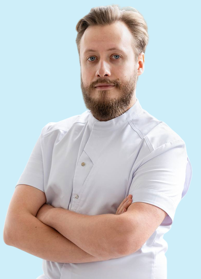 Стоматолог-хирург Маркелов 